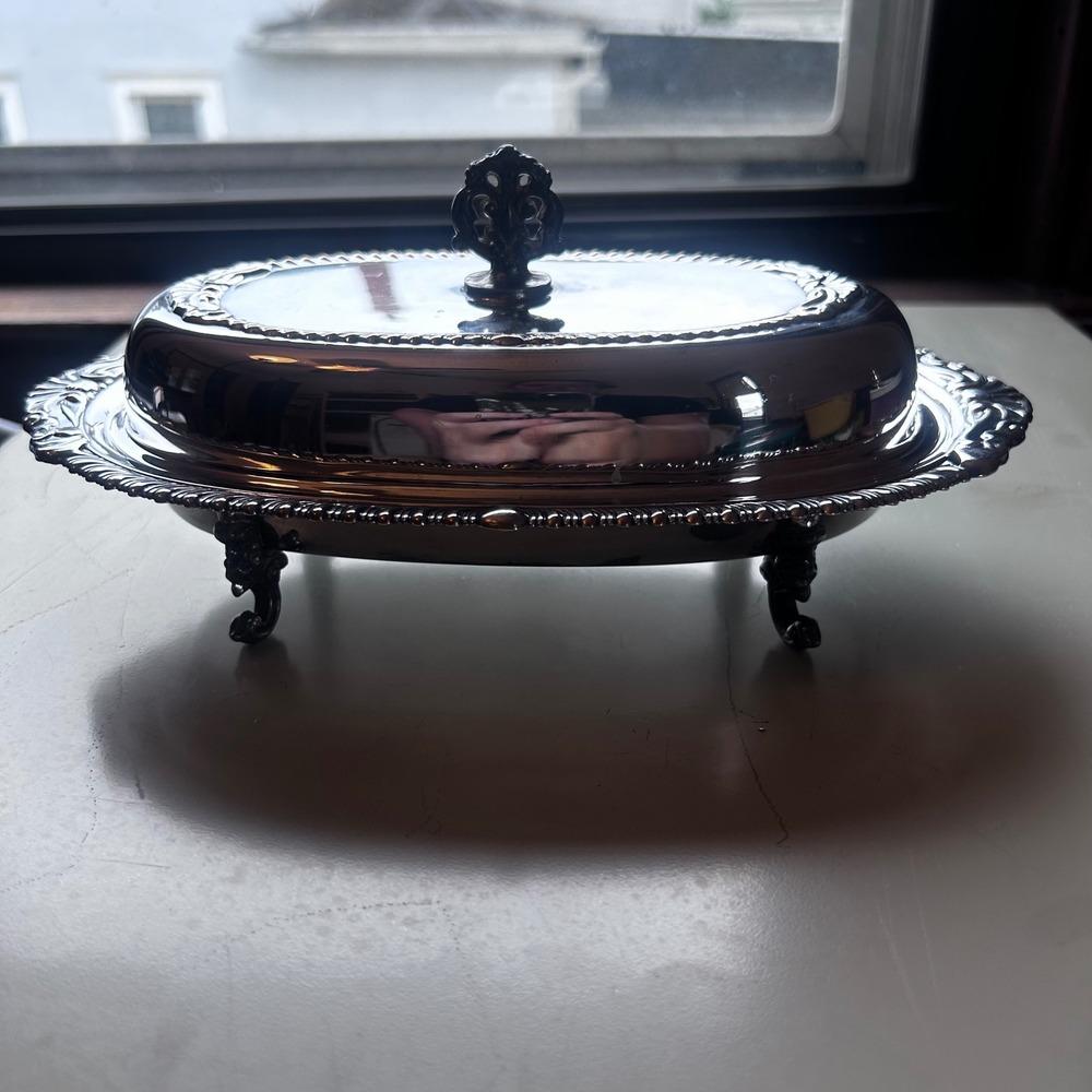 Vintage Sheridan Silverplate Footed Butter Dish Oval Lid Gadroon Lion Paw Feet